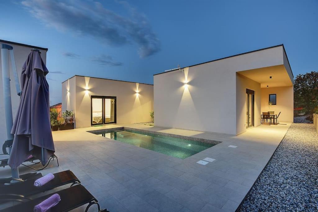 Vila Nauta - Luxury In Vintijan, Near Pula Zewnętrze zdjęcie